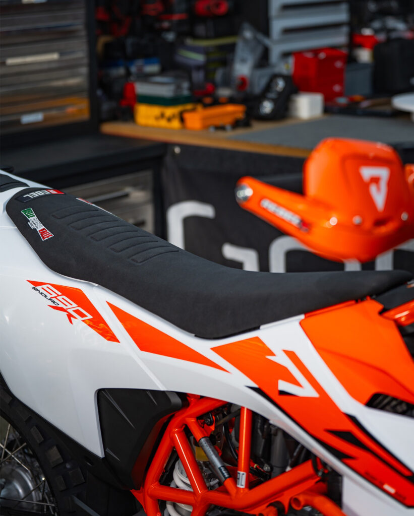 KTM Orange Seat Cover With Black Pleated Top For 2019-2022 KTM 690 Enduro / SMC R - Logo #232